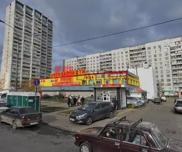 Помещение свободного назначения в Москва Строгинский бул., 9 (818 м) - Фото 0