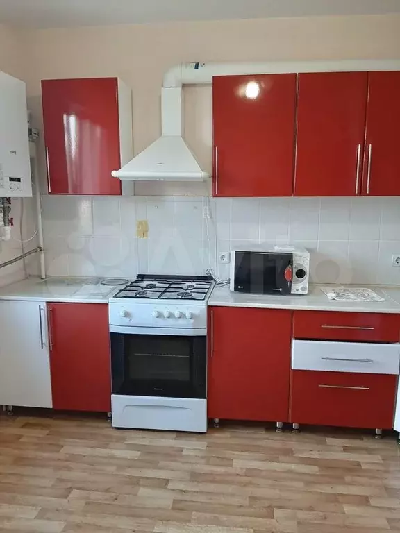 1-к. квартира, 35 м, 3/3 эт. - Фото 1