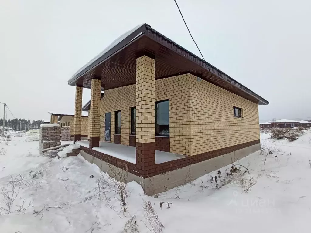 Дом в Башкортостан, Уфа городской округ, с. Нагаево ул. Михаила ... - Фото 0