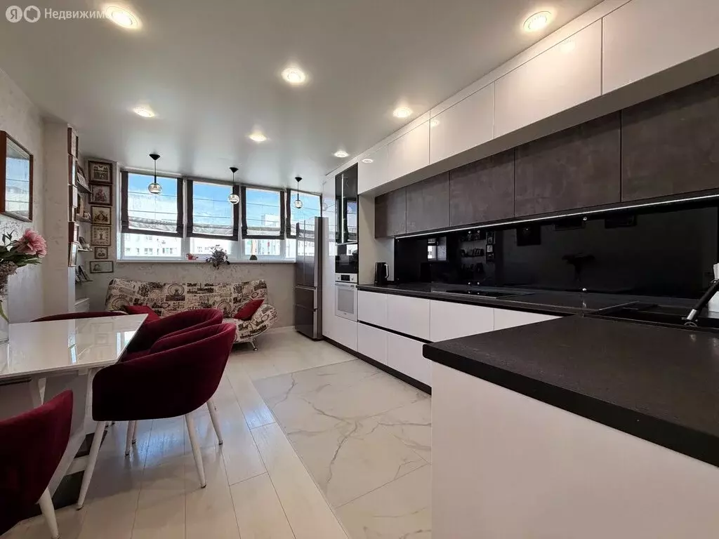 2-комнатная квартира: Липецк, улица И.В. Свиридова, 20к3 (76 м) - Фото 1