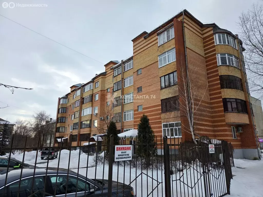 2-комнатная квартира: Чебаркуль, улица Карпенко, 1 (69.8 м) - Фото 2