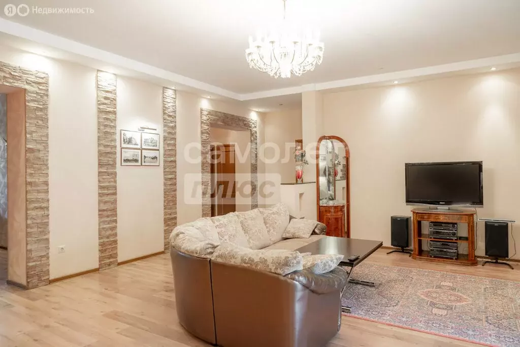 4-комнатная квартира: Томск, улица Белинского, 50/1 (136.5 м) - Фото 1