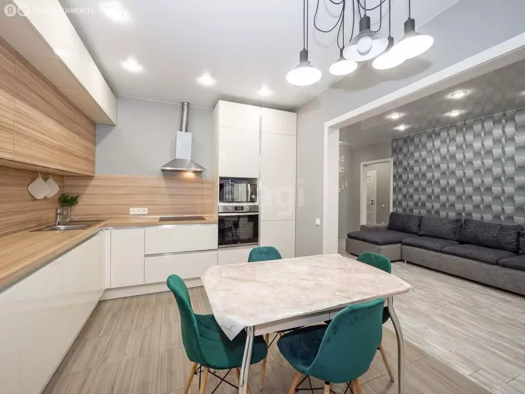 3-комнатная квартира: Новосибирск, Красногорская улица, 31/1 (75.7 м) - Фото 1