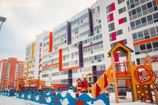 Квартира-студия: микрорайон Мелиораторов, улица Голышева, 10 (31.6 м) - Фото 1