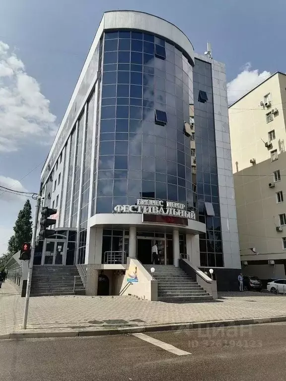 Офис в Краснодарский край, Краснодар Фестивальный мкр, ул. ... - Фото 1