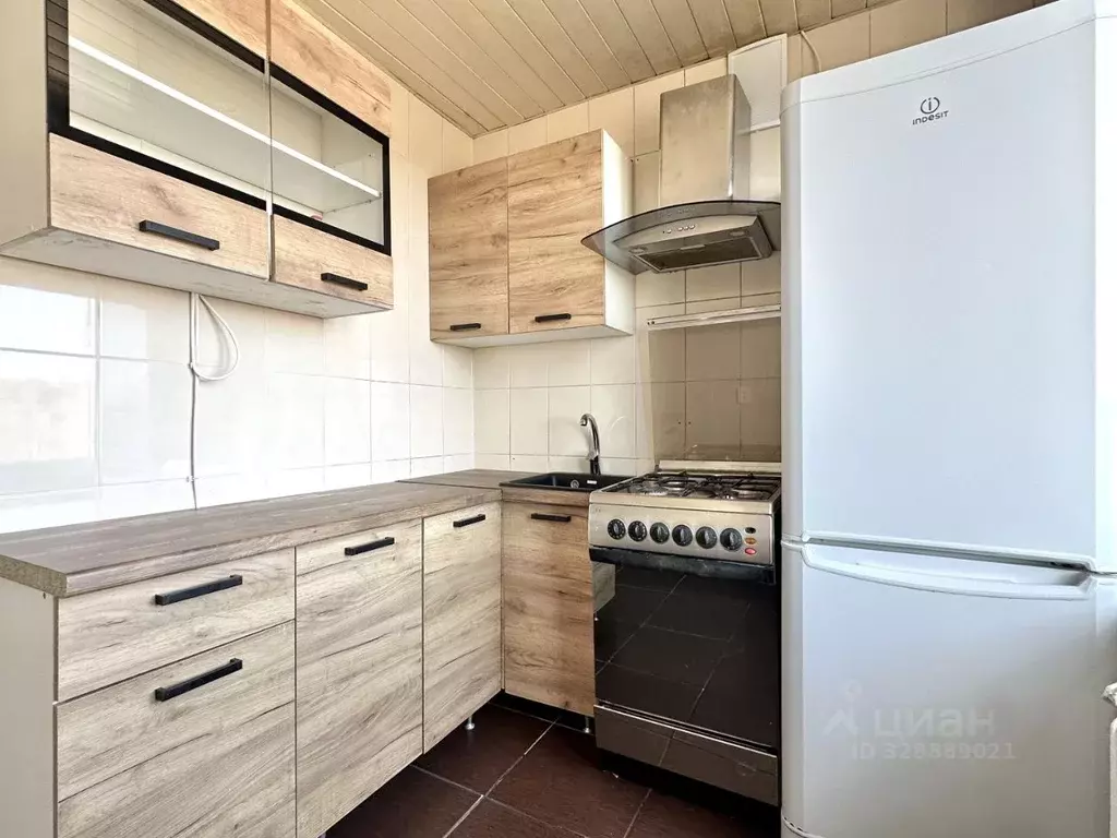 2-к кв. Ленинградская область, Приозерск ул. Калинина, 23 (45.5 м) - Фото 2