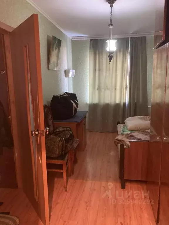 2-к кв. Волгоградская область, Урюпинск Красногвардейская ул., 3 (41.7 ... - Фото 1