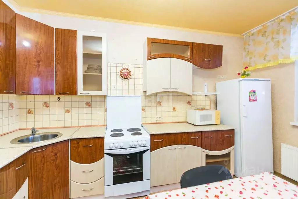 1-к кв. Ханты-Мансийский АО, Сургут Югорская ул., 34 (51.9 м) - Фото 1