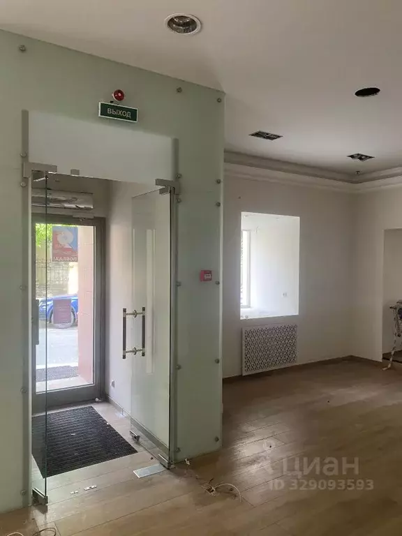 Помещение свободного назначения в Москва Большой Харитоньевский пер., ... - Фото 1