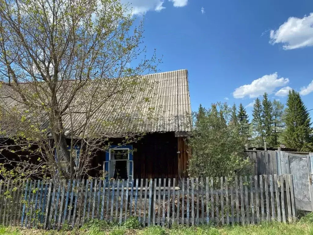 Дом в Свердловская область, Шалинский городской округ, пос. Сабик ул. ... - Фото 0