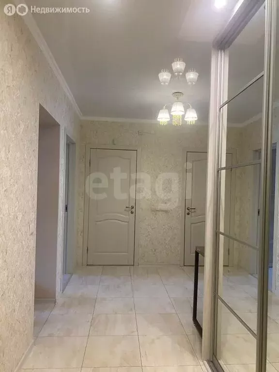 3-комнатная квартира: Калининград, улица Виктора Денисова, 12 (83.1 м) - Фото 2