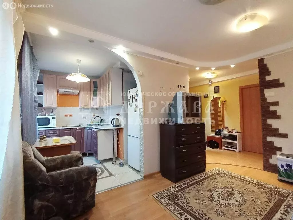 2-комнатная квартира: Кемерово, Инициативная улица, 24А (46.7 м) - Фото 1