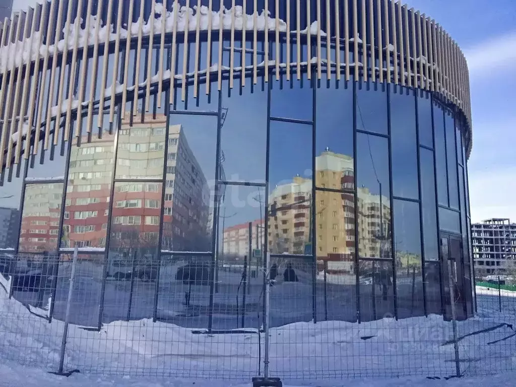Торговая площадь в Ямало-Ненецкий АО, Новый Уренгой Ленинградский ... - Фото 1