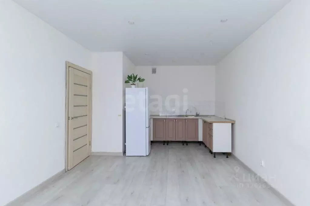 1-к кв. Тюменская область, Тюмень ул. Павла Никольского, 10 (38.6 м) - Фото 1