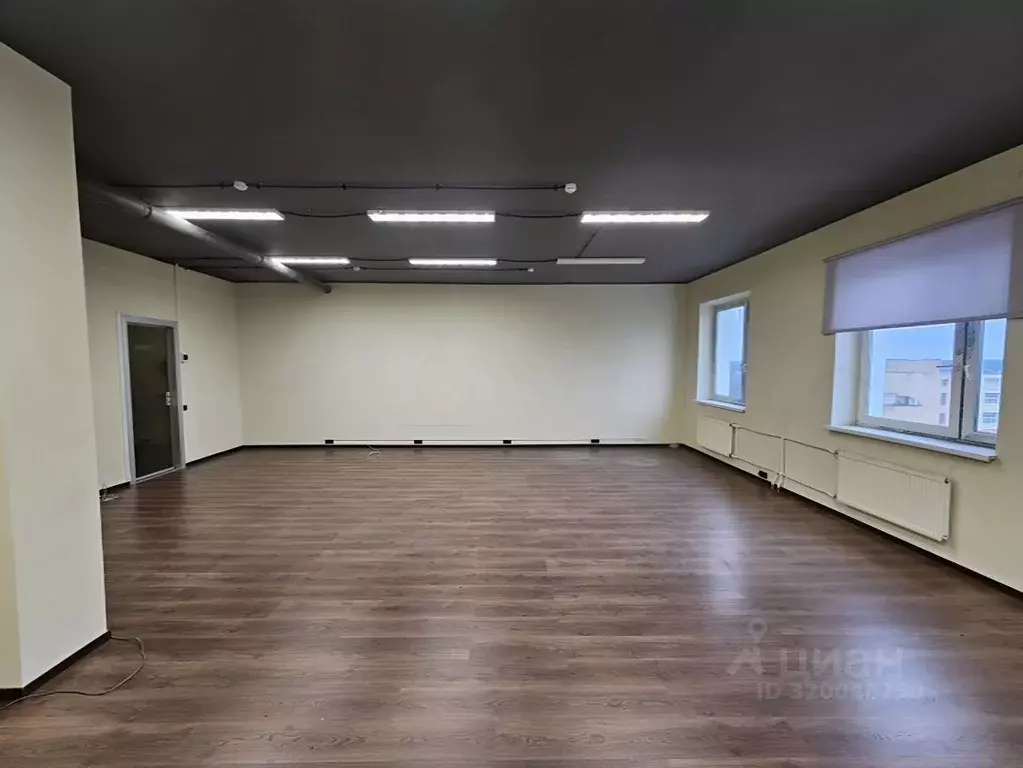 Офис в Московская область, Одинцовский городской округ, д. Малые ... - Фото 0