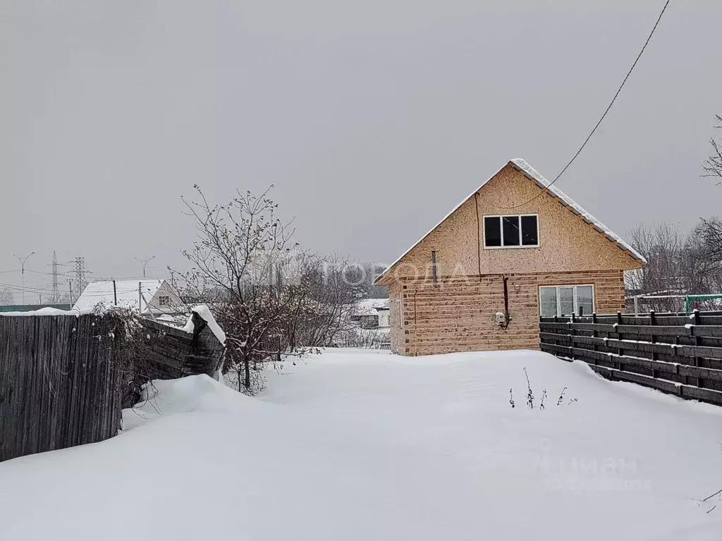 Дом в Алтайский край, Первомайский район, с. Зудилово Советская ул., ... - Фото 1