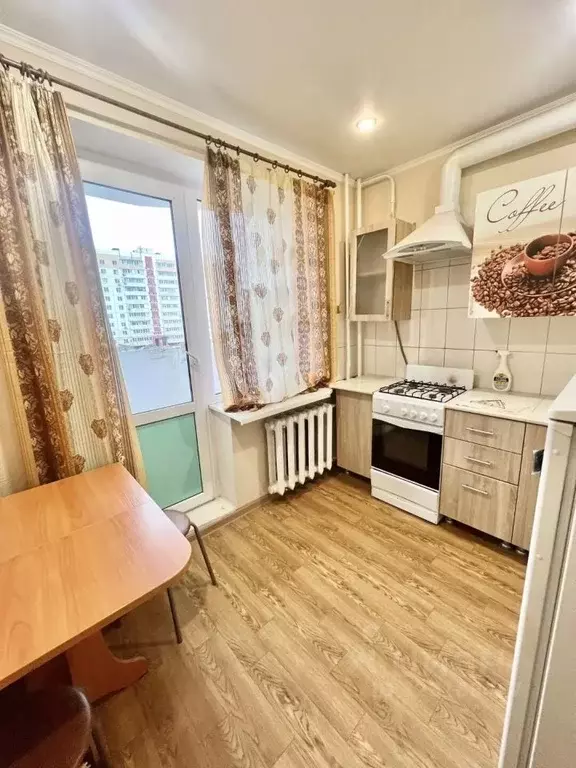 1-к кв. Брянская область, Брянск Брянский пер., 65 (30.0 м) - Фото 1