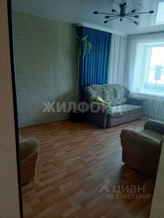 3-к кв. Брянская область, Унечский район, Найтоповичское с/пос, с. ... - Фото 1