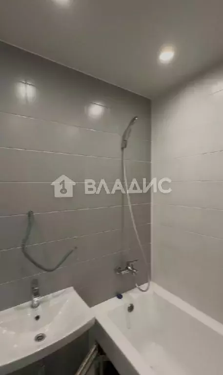 Продается 1-комнатная квартира - Фото 0