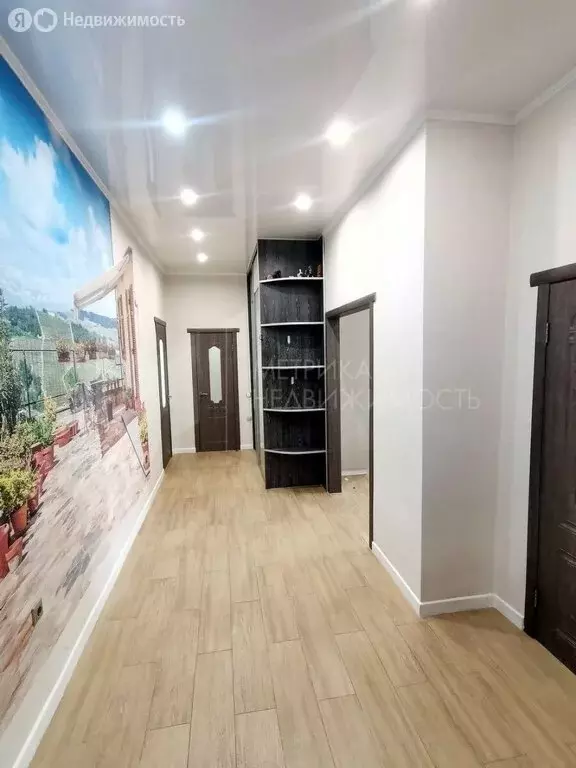 2-комнатная квартира: Тюмень, улица Станислава Карнацевича, 14к1 (69.5 ... - Фото 1