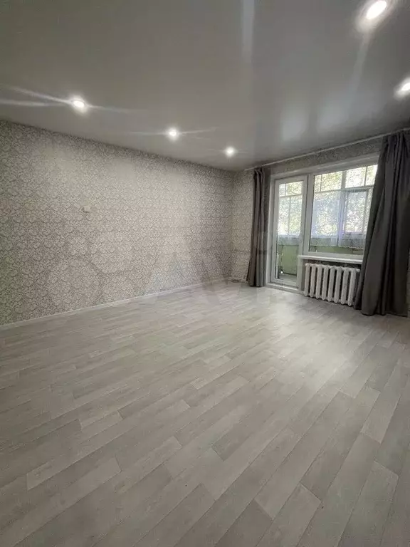 2-к. квартира, 54 м, 2/5 эт. - Фото 0