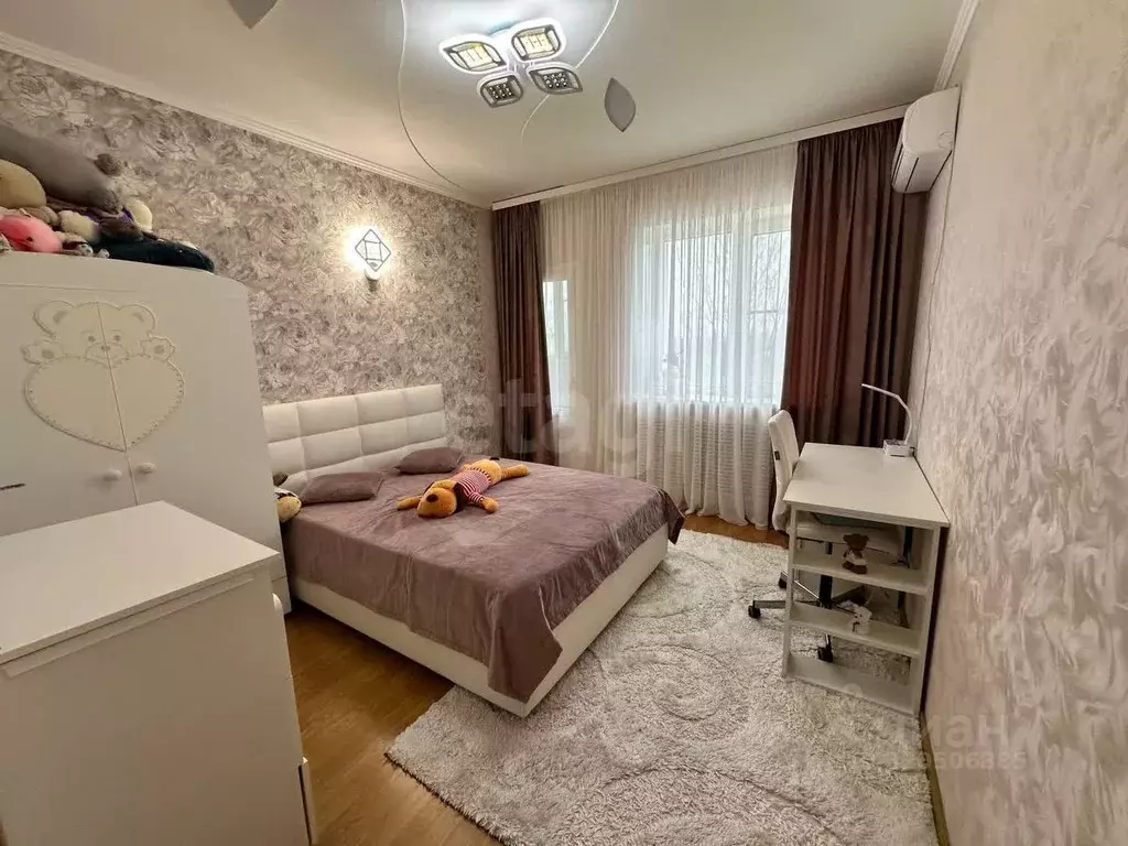 4-к кв. Астраханская область, Астрахань ул. Савушкина, 4к1 (162.6 м) - Фото 1