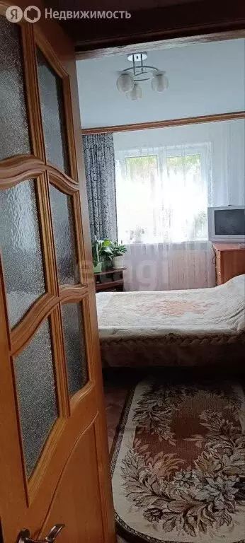 3-комнатная квартира: Усть-Катав, 2-й микрорайон, 32 (60.6 м) - Фото 0