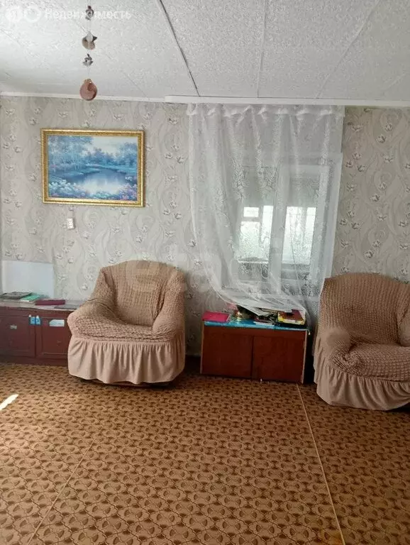 Дом в Омская область, Азовский немецкий район, село Привальное, улица ... - Фото 1