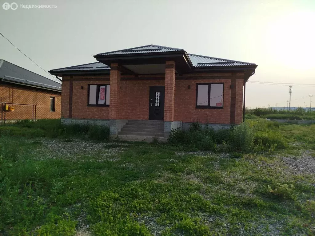 Дом в село Надежда, улица Измайлова (110.9 м) - Фото 0