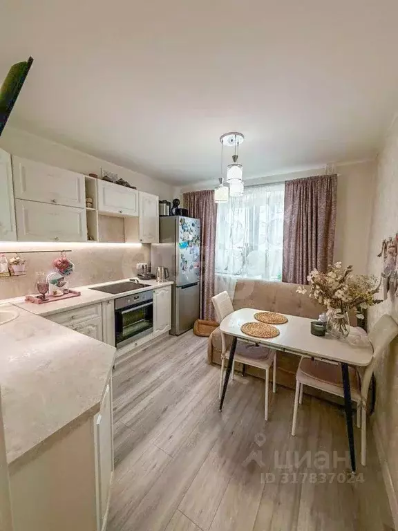 1-к кв. Вологодская область, Череповец Ленинградская ул., 60 (38.5 м) - Фото 0