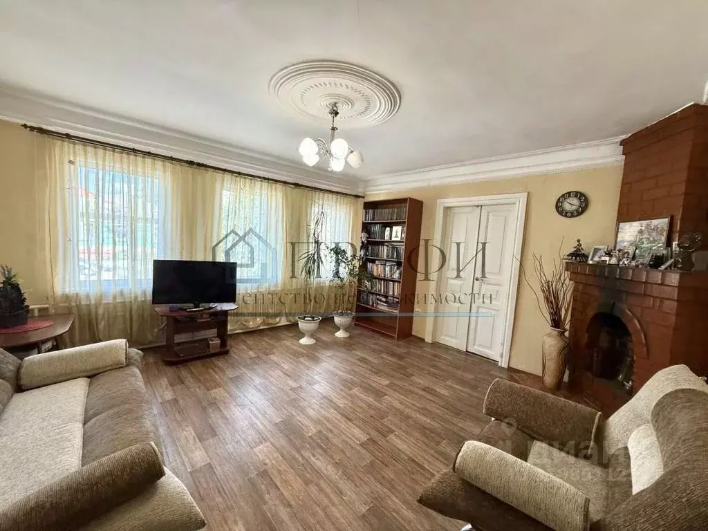 Дом в Белгородская область, Новый Оскол ул. Гагарина (63 м) - Фото 1