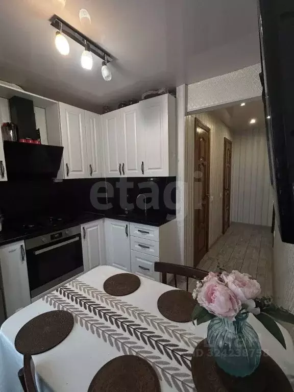 2-к кв. Татарстан, Альметьевск ул. Шевченко, 2В (52.0 м) - Фото 1