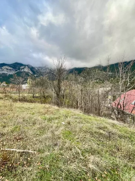 Участок в Крым, Ялта муниципальный округ, Виноградное пгт ул. Красина, ... - Фото 1