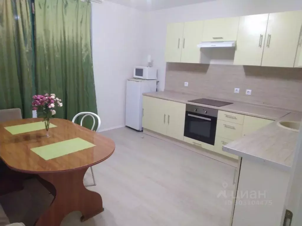 2-к кв. Санкт-Петербург Кременчугская ул., 21к3 (80.0 м) - Фото 0