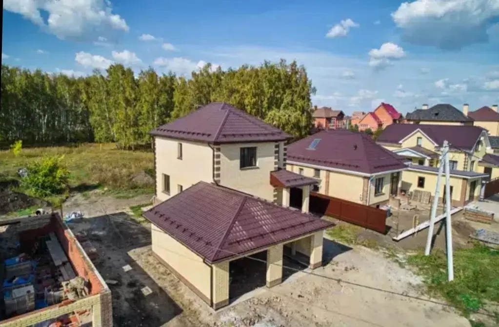 Коттедж в Омская область, Омск Дружная ул., 13 (92 м) - Фото 0