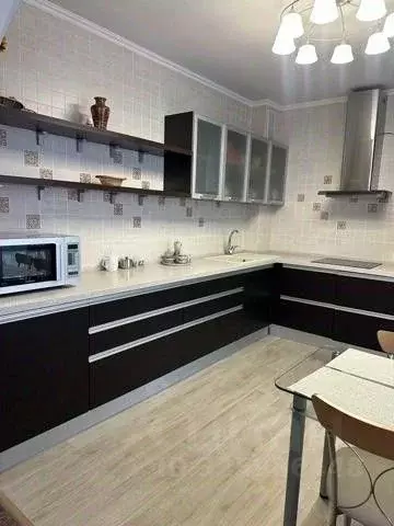 2-к кв. Свердловская область, Екатеринбург пер. Красный, 5к1 (67.0 м) - Фото 2