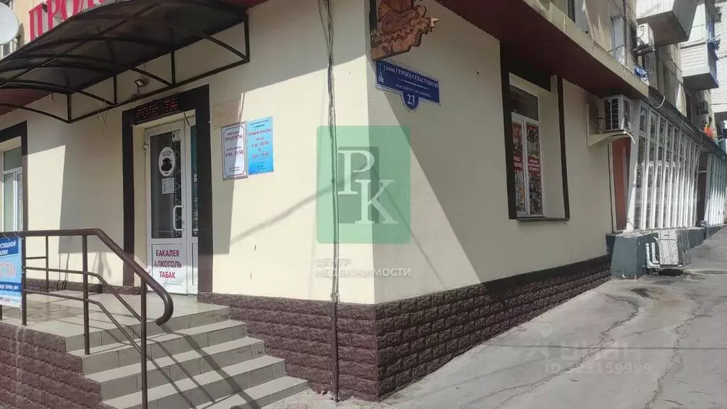 Торговая площадь в Севастополь ул. Героев Севастополя, 23 (55 м) - Фото 1