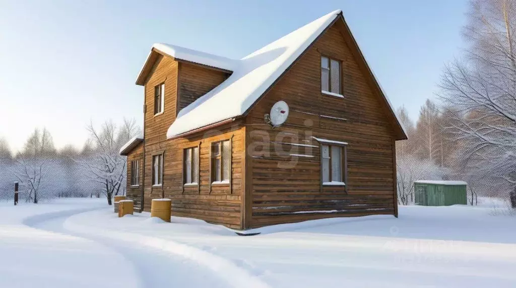 Дом в Новгородская область, Чудовский район, Грузинское с/пос, д. ... - Фото 1