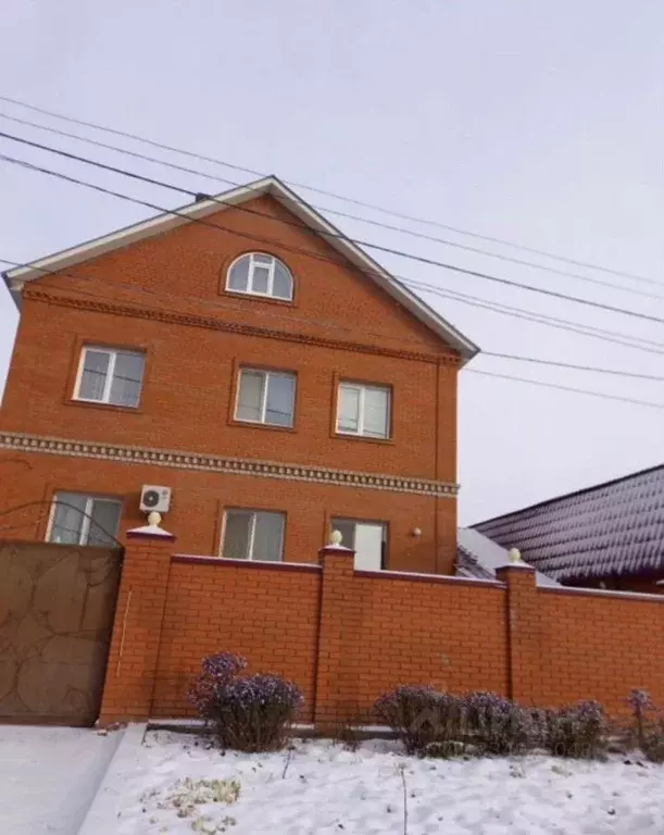 Дом в Самарская область, Самара Луганская ул. (100 м) - Фото 1