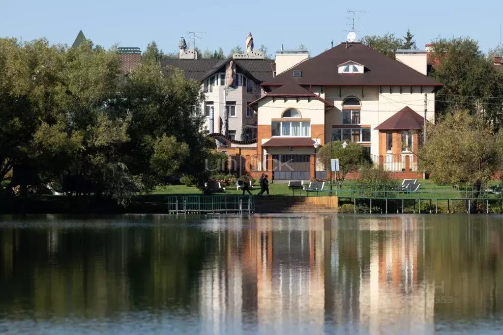 Дом в Москва ул. Академика Семенова, 99К12 (731 м) - Фото 1