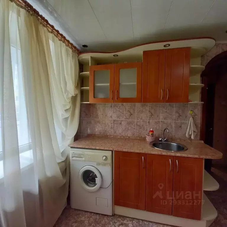 1-к кв. Брянская область, Брянск ул. Ромашина, 32 (50.0 м) - Фото 1