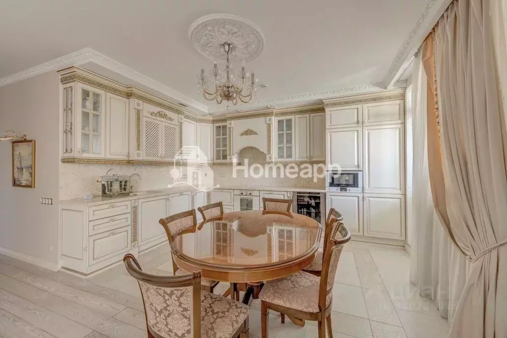 3-к кв. Москва ул. Твардовского, 12к2 (122.9 м) - Фото 1