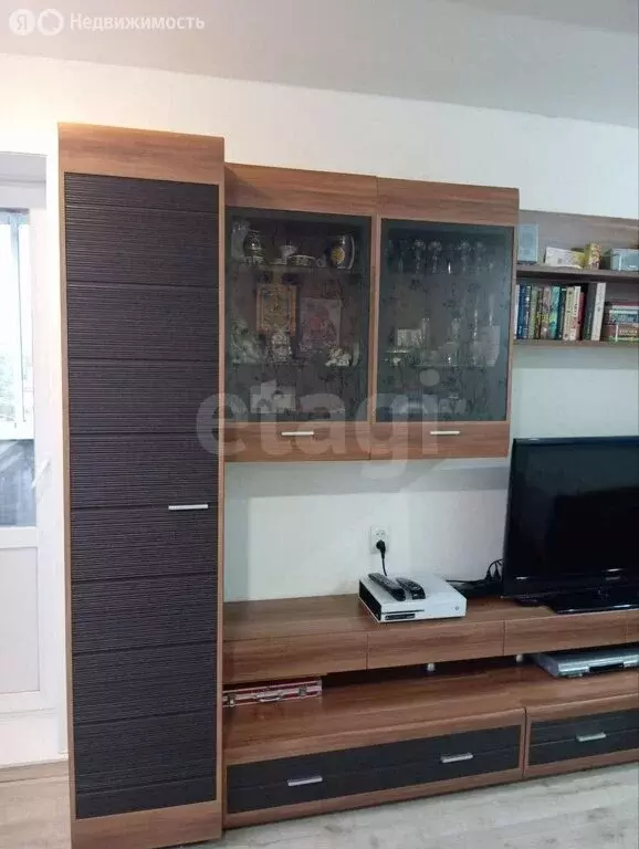 3-комнатная квартира: Ангарск, 18-й микрорайон, 5 (63.4 м) - Фото 1