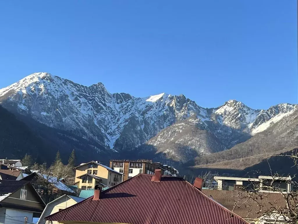 Дом в Краснодарский край, Сочи Красная Поляна пгт,  (260 м) - Фото 1