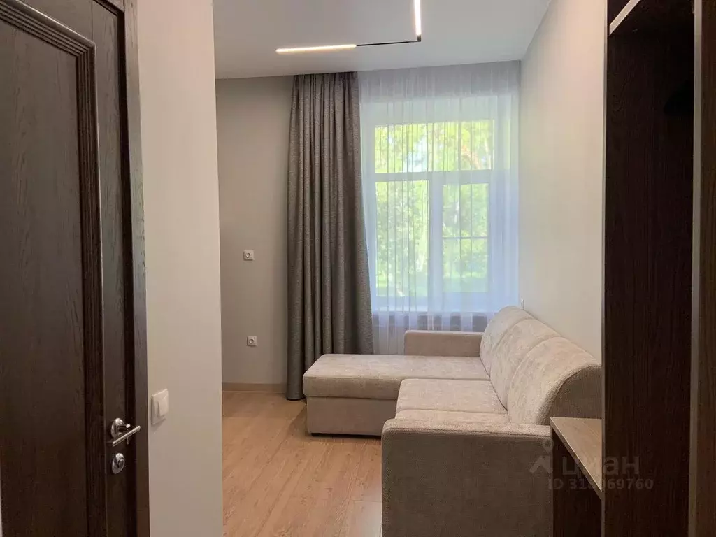 Комната Удмуртия, Глазов Советская ул., 33 (23.0 м) - Фото 0