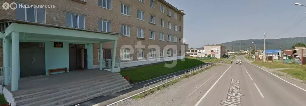 Дом в Юрюзань, улица 3-го Интернационала (26 м) - Фото 2