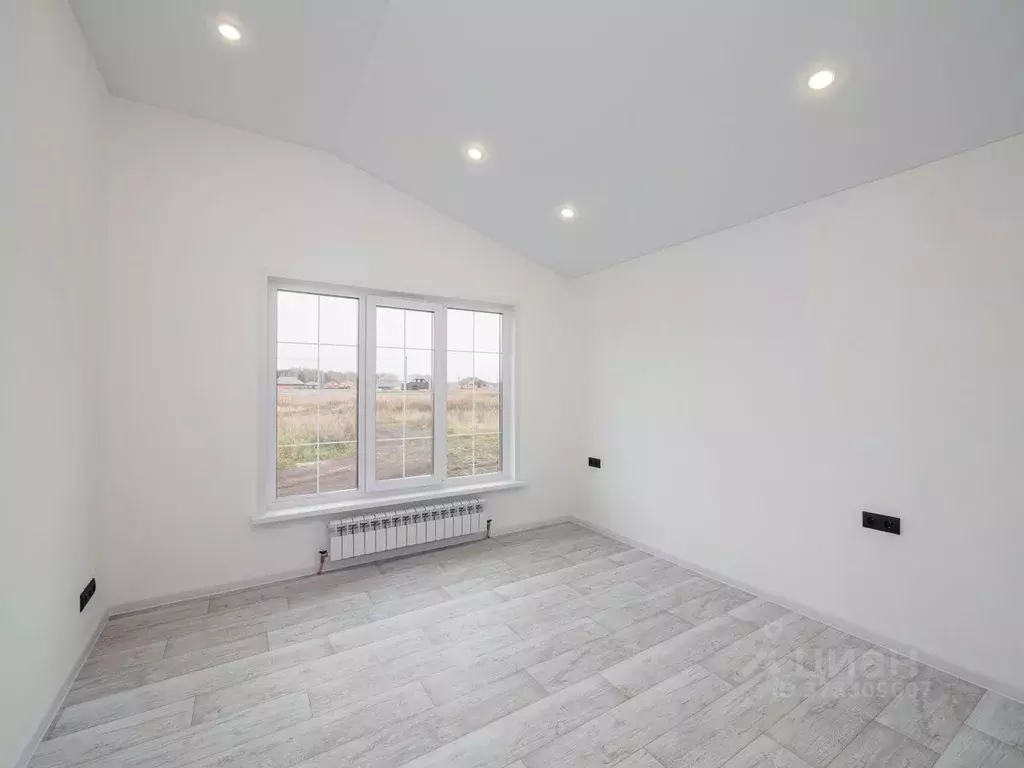 Дом в Омская область, Омский район, Лузинское с/пос, д. Приветная  (96 ... - Фото 2