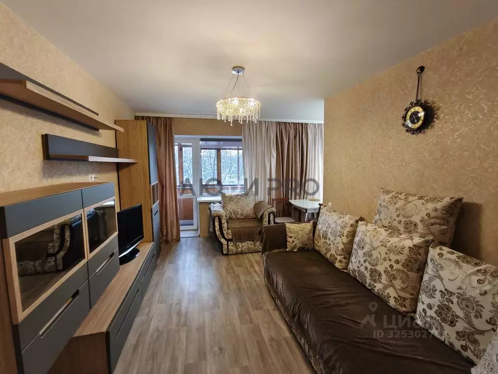 2-к кв. Коми, Сыктывкар Коммунистическая ул., 53 (42.9 м) - Фото 2