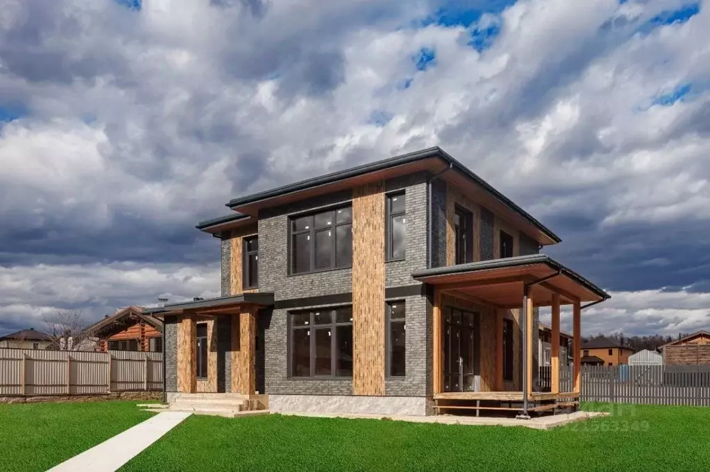 Коттедж в Москва Цветочный кп, ул. Земляничная, 38 (252 м) - Фото 2