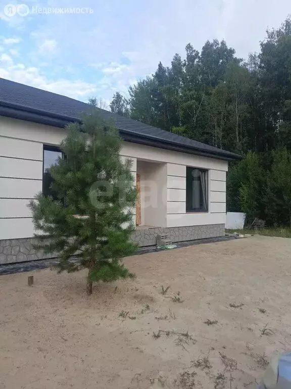 Дом в Тюменский район, деревня Ушакова, 2-й Полевой переулок (160 м) - Фото 1